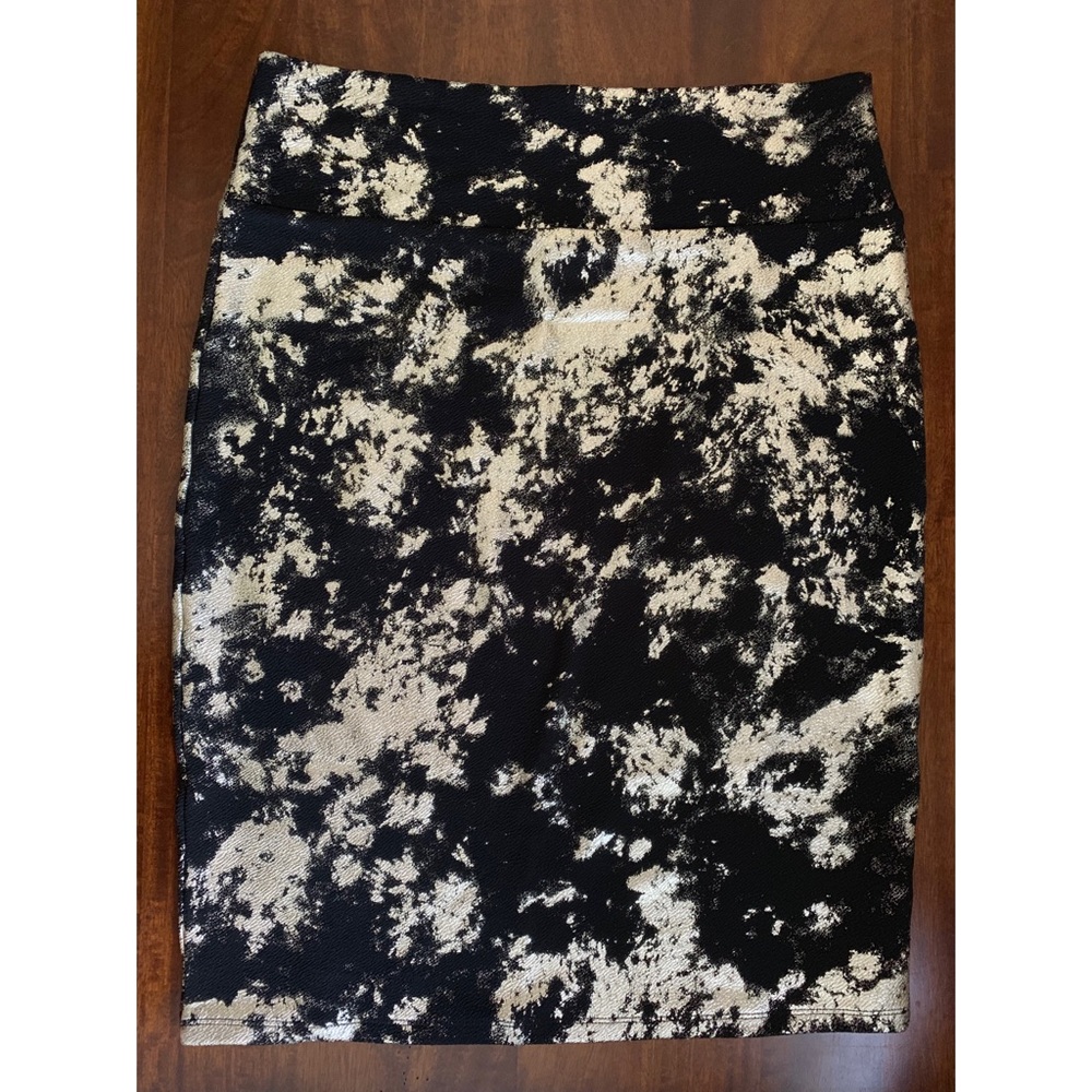 Lularoe Elegant Cassie